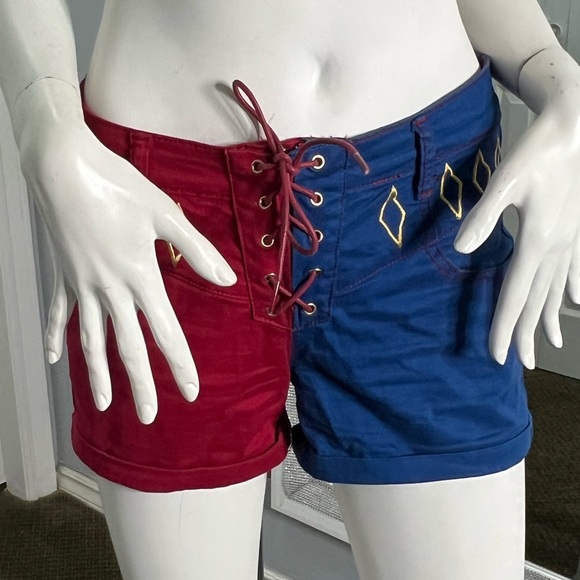 Harley Quin Cosplay Shorts - Picture 4 of 9